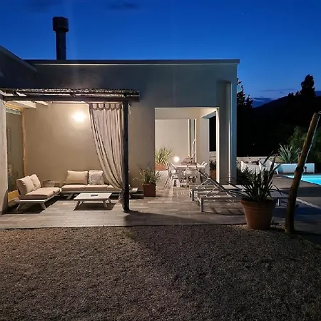 Gæstehus La Con Piscina Privata 4*